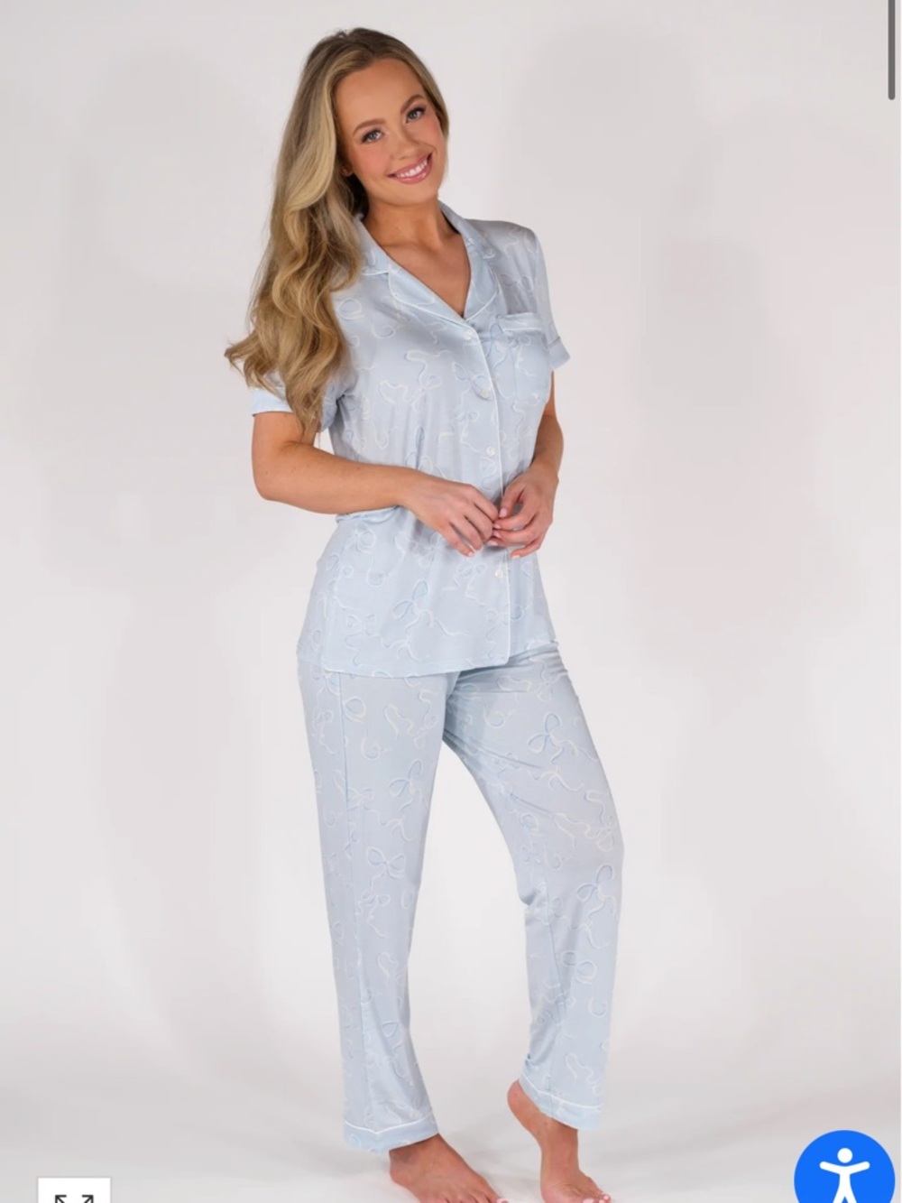 Light Blue Short-Sleeve Pajama Set with Subtle Bow Print